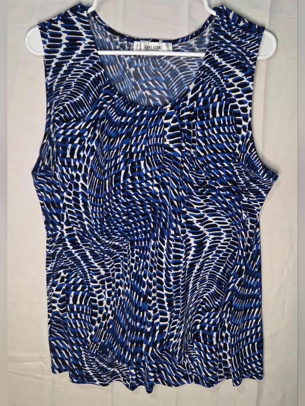 Jones Studio Blue Abstract Blouse 1X Flowy Tank Work to Weekend - Picture 5 of 7